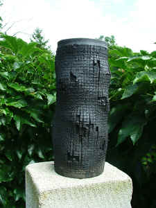 Schwarze Vase 